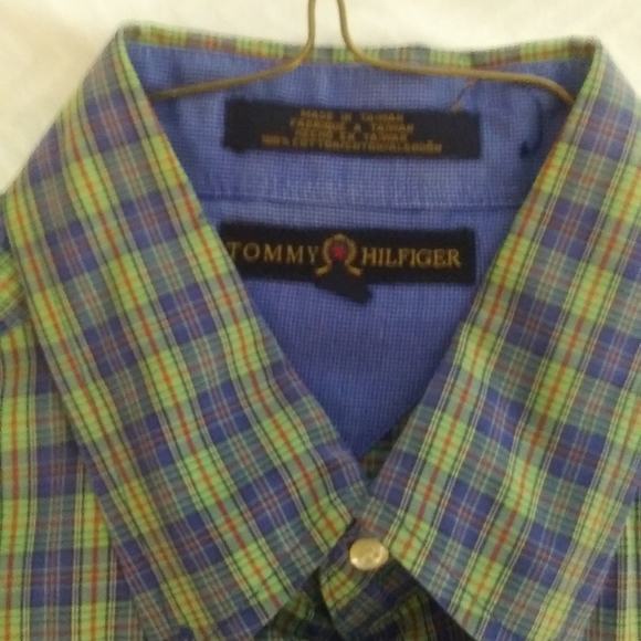 Tommy Hilfiger casual short sleeve button down - Picture 2 of 4